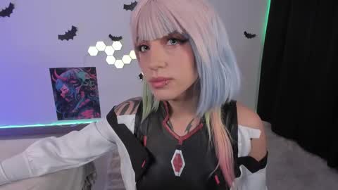 Snapshot of cyberzoe chatting on 10.17.25 cyber zoe online show from 10.17.25