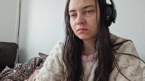 Cyndee Winter online show from 12.22.24