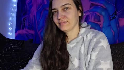 Cyndee Winter online show from 01.08.25