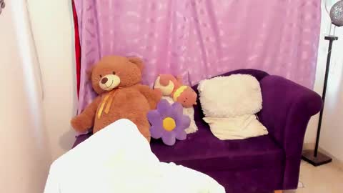 Snapshot of cynthiawatson_ chatting on 10.02.25 Cynthia online show from 10.02.25