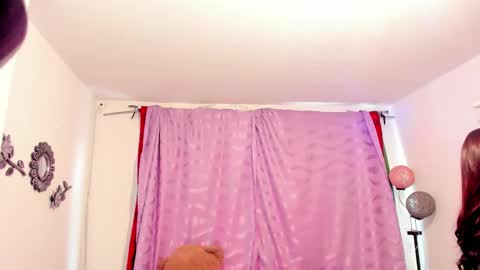 Snapshot of cynthiawatson_ chatting on 10.15.25 Cynthia online show from 10.15.25