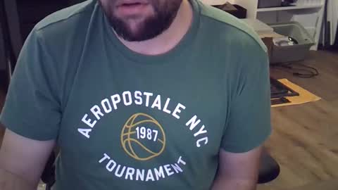 Snapshot of cyrsug chatting on 10.29.25 cyrsug online show from 10.29.25