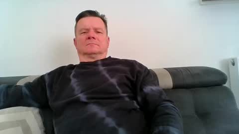 Snapshot of czerbis chatting on 12.29.24 czerbis online show from 12.29.24