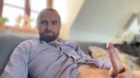 Snapshot of d0n_gi0vanni chatting on 12.31.24 d0n_gi0vanni online show from 12.31.24