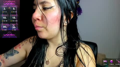 Snapshot of daahanna_ chatting on 01.01.25 Ailyn online show from 01.01.25