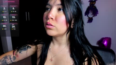 Snapshot of daahanna_ chatting on 01.25.25 Ailyn online show from 01.25.25