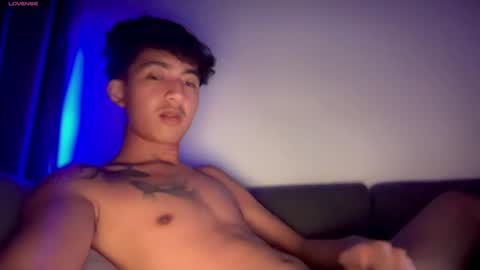   online show from 01.04.25