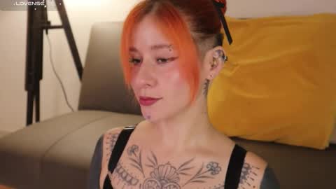 Darlene online show from 02.04.26