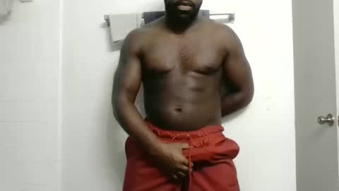 Snapshot of daddybbc52 chatting on 04.26.26 Rashaudrodz.. online show from 04.26.26