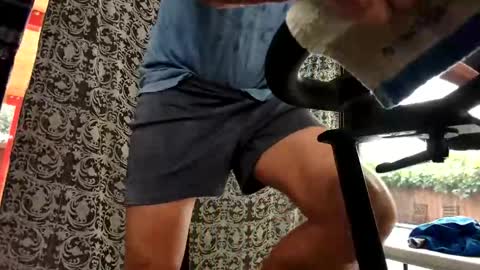 Snapshot of daddycache chatting on 09.10.25 bas online show from 09.10.25