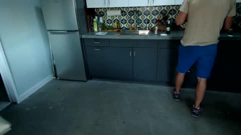 Snapshot of daddycache chatting on 09.15.25 bas online show from 09.15.25