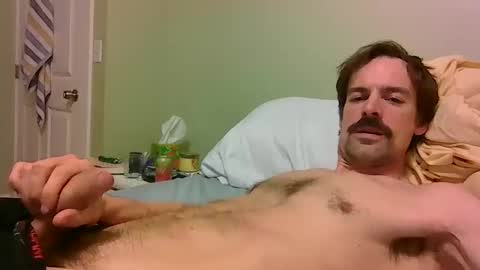 Snapshot of daddyneedscake chatting on 04.14.26 daddyneedscake online show from 04.14.26