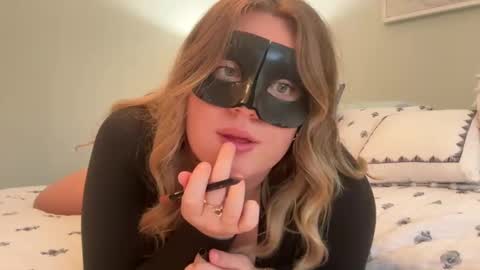 Snapshot of daddyslittlegirl12 chatting on 12.05.24 Jaime online show from 12.05.24