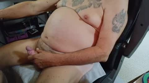 Snapshot of daddytrash chatting on 05.30.26 daddytrash online show from 05.30.26