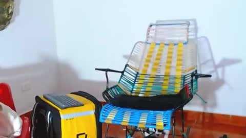 Snapshot of daddytronks17 chatting on 02.18.25 daddytronks17 online show from 02.18.25