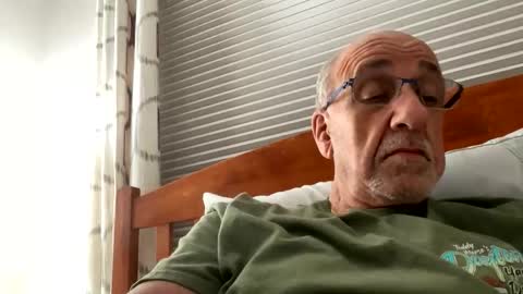 Snapshot of daddyweis chatting on 05.19.26 daddyweis online show from 05.19.26