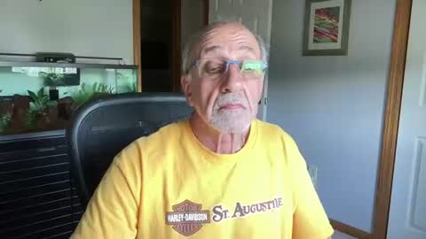 Snapshot of daddyweis chatting on 06.25.26 daddyweis online show from 06.25.26