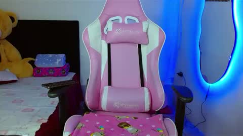 dafne_hot77 online show from 03.11.25