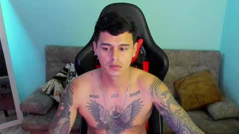 my name is Jhon and I live in colombia online show from 12.03.24