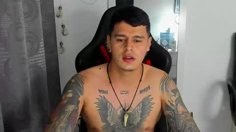 Snapshot of dage_19 chatting on 05.21.26 my name is Jhon and I live in colombia online show from 05.21.26