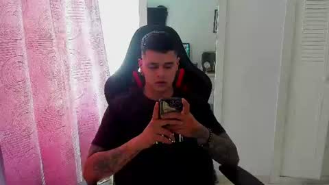Snapshot of dage_19 chatting on 06.13.26 my name is Jhon and I live in colombia online show from 06.13.26