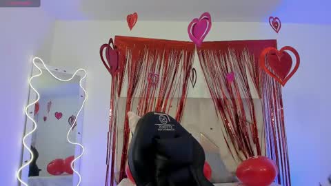 dahia  online show from 02.15.25