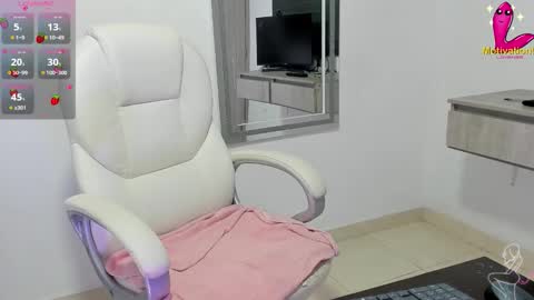 Dahian  online show from 10.01.25