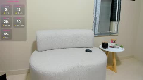 Dahian  online show from 04.15.26