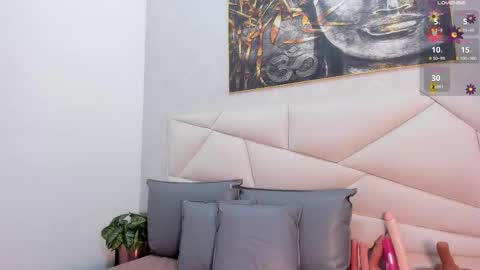 Snapshot of dahiana_gomez18 chatting on 11.28.25 Dahiana online show from 11.28.25