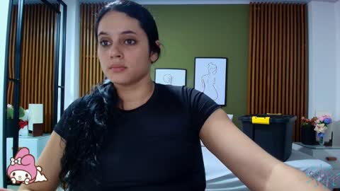 Snapshot of dahiana_spark chatting on 01.22.25 Dahiana online show from 01.22.25