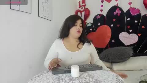 Snapshot of dahlialee chatting on 02.14.26 Dahlialee online show from 02.14.26