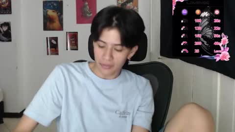 Snapshot of dahliarios chatting on 11.19.25 lorena online show from 11.19.25