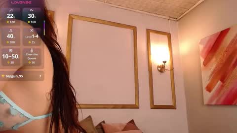 Dahlia online show from 11.11.25