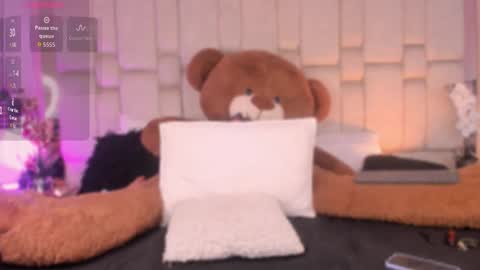 Daia Ortiz  online show from 01.05.26