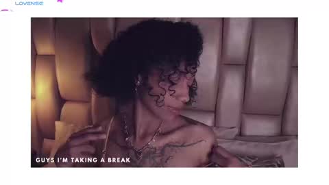 Daiana online show from 02.21.25