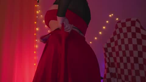 Cute DianaOnline mostly at 8pm-0000 am UK TimeTuesday and Wednesday off online show from 05.16.26