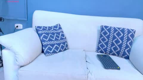 daiisy_kiss online show from 10.28.25