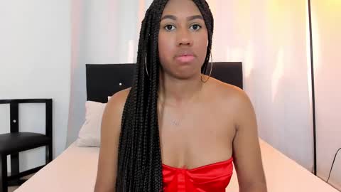 Daila Smith  online show from 03.08.25