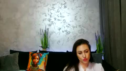 Snapshot of daisy_ashe chatting on 05.18.26 Ashe online show from 05.18.26