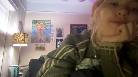 DaisyB3 online show from 12.31.24