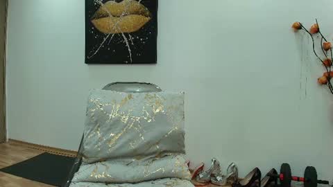 Snapshot of daisyluvsyou chatting on 06.22.26 Daisyy online show from 06.22.26