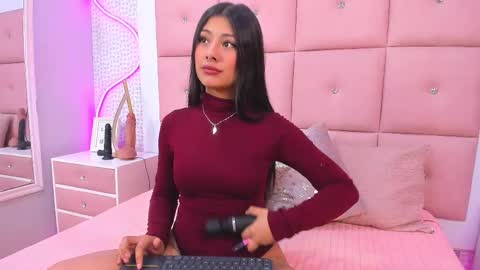 Mariana online show from 11.05.25