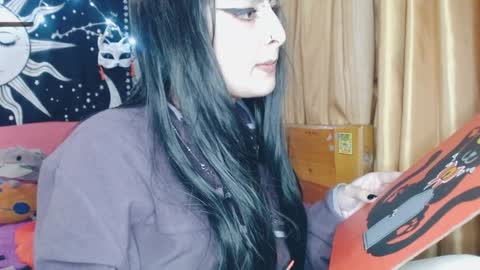    --  -- help me reach 100 hands up  online show from 01.18.25