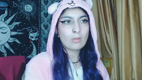    --  -- help me reach 100 hands up  online show from 01.22.25