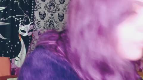    --  -- help me reach 100 hands up  online show from 02.07.25