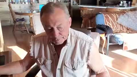 Snapshot of dakit2 chatting on 05.29.26 dakit online show from 05.29.26