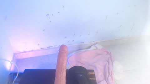 VALENTINA  online show from 10.19.25