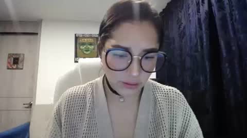 IG  dakotasofiaa online show from 03.01.25