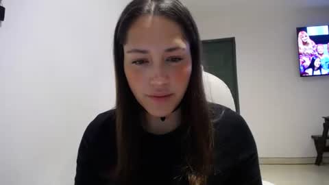 IG  dakotasofiaa online show from 04.12.26