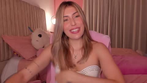 Helloo HAPPY NEW YEAR  Ill be back soon   online show from 01.16.26